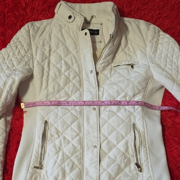 Elegant Cream Quilted Women's Jacket - Picture 4 of 14